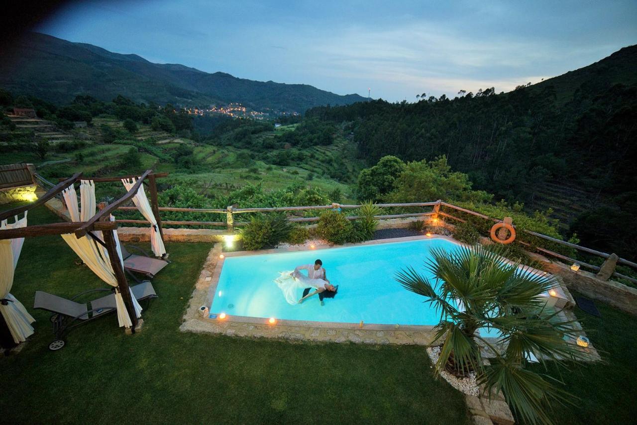 阿尔库什迪瓦尔德维什 Casa Favo De Mel - Jacuzzi Privado & Lareira - Piscina酒店 外观 照片