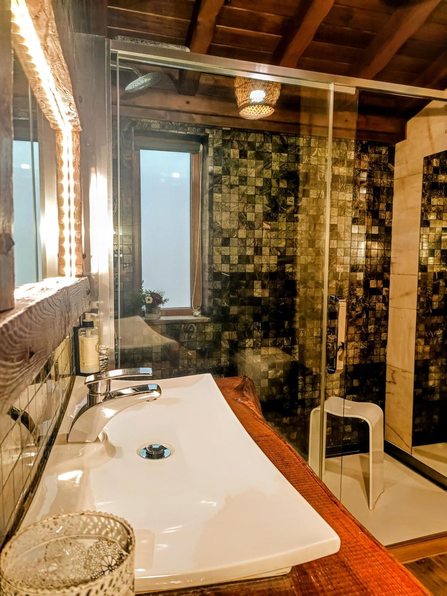 阿尔库什迪瓦尔德维什 Casa Favo De Mel - Jacuzzi Privado & Lareira - Piscina酒店 外观 照片